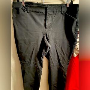 Old Navy, pixie skinny, high-rise, size 20.